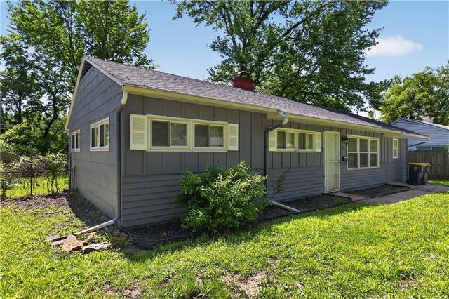 7103 E 112th Street, Kansas City, MO 64134