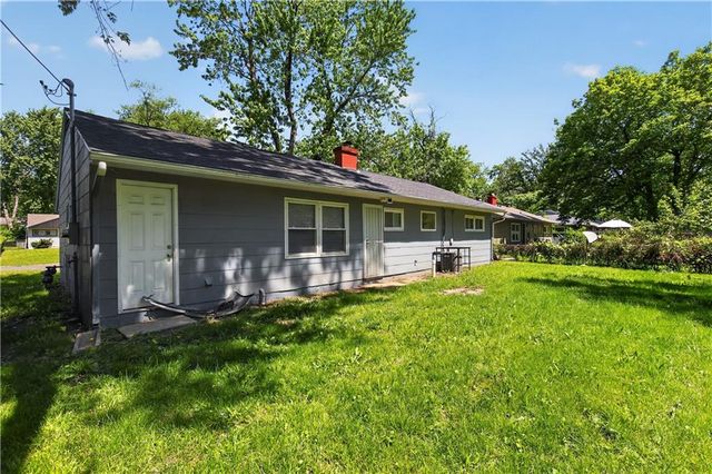 7103 E 112th Street, Kansas City, MO 64134