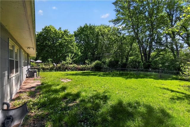 7103 E 112th Street, Kansas City, MO 64134