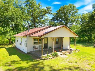 464220 E 888 Road, Stilwell, OK 74960