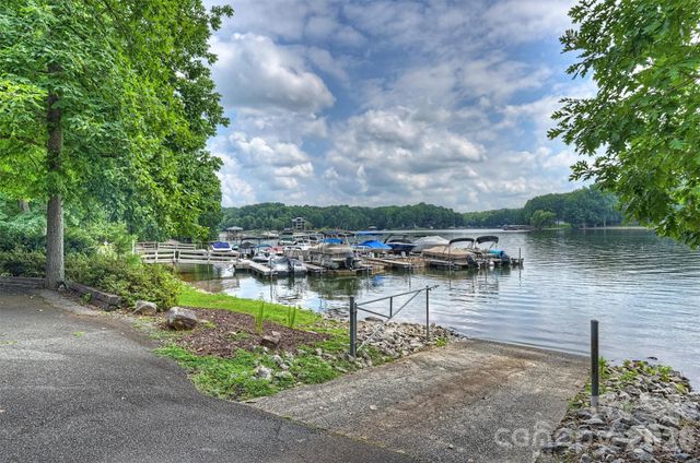 271 Beaten Path Road, Mooresville, NC 28117