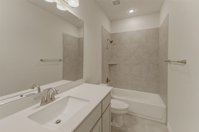 1037 Flagstone Drive, Weatherford, TX 76085