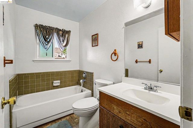 3193 Hosie Ave, Byron, CA 94514