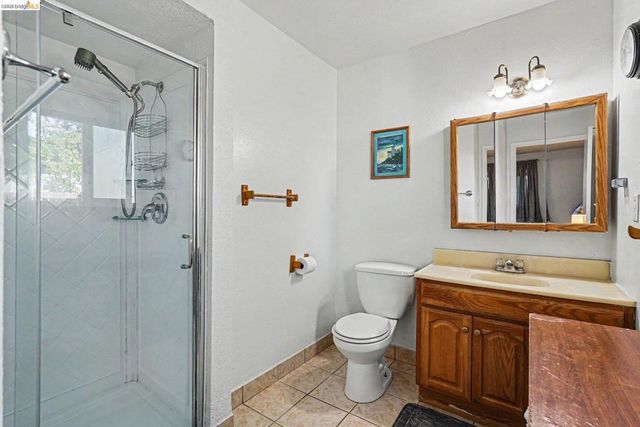 3193 Hosie Ave, Byron, CA 94514