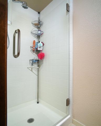 1208 Rose Tree Way, Sacramento, CA 95831