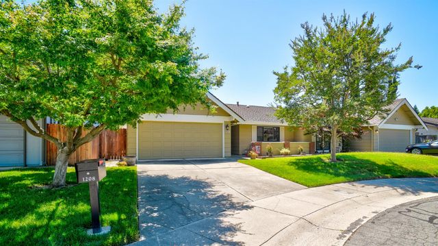 1208 Rose Tree Way, Sacramento, CA 95831