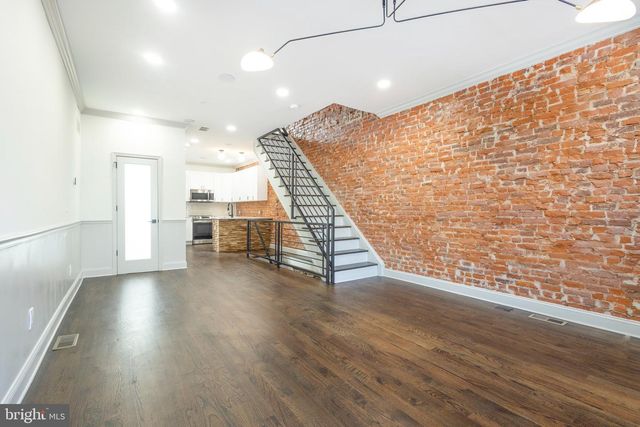 2912 W SUSQUEHANNA AVE, Philadelphia, PA 19121