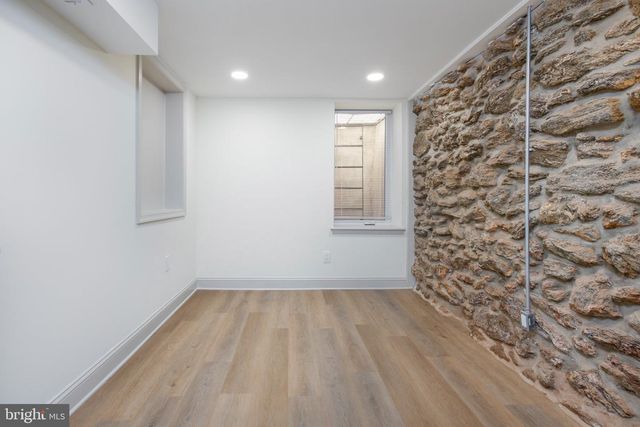 2912 W SUSQUEHANNA AVE, Philadelphia, PA 19121