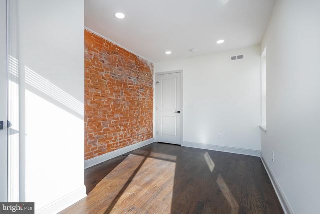 2912 W SUSQUEHANNA AVE, Philadelphia, PA 19121