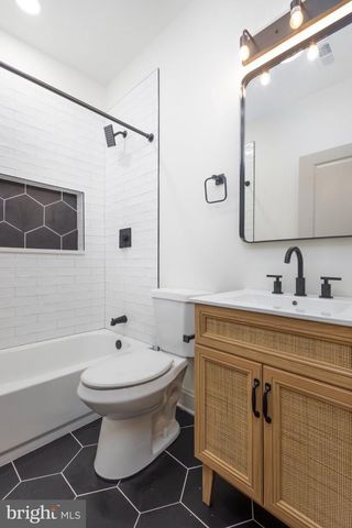 2912 W SUSQUEHANNA AVE, Philadelphia, PA 19121