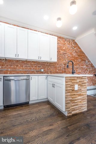 2912 W SUSQUEHANNA AVE, Philadelphia, PA 19121
