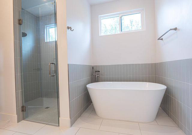 1301 Minnie DR, Austin, TX 78732