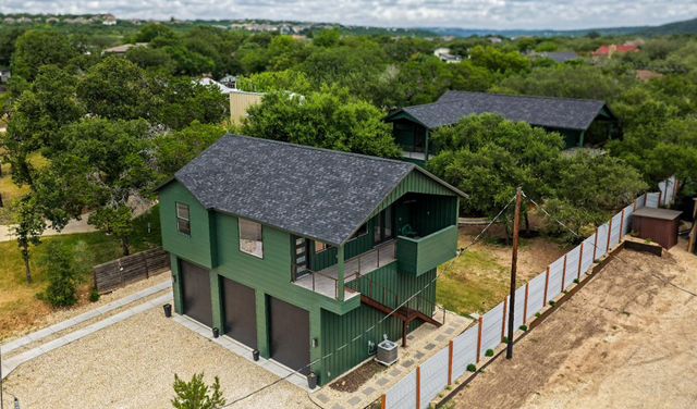 1301 Minnie DR, Austin, TX 78732