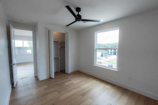 1301 Minnie DR, Austin, TX 78732