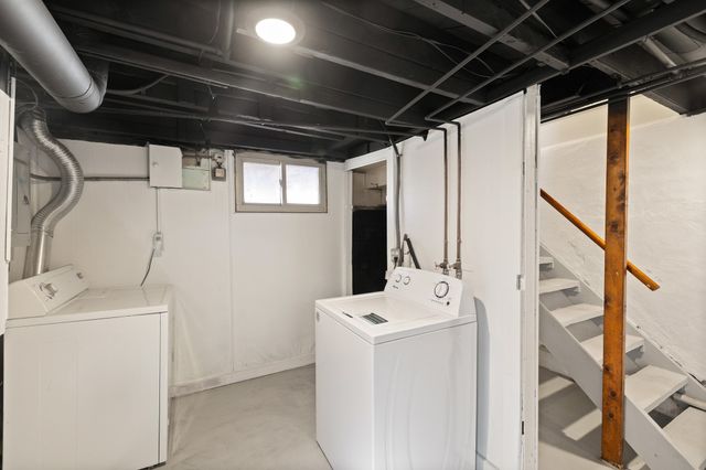 921 Madison Avenue, Des Moines, IA 50313