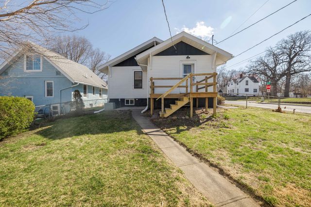 921 Madison Avenue, Des Moines, IA 50313