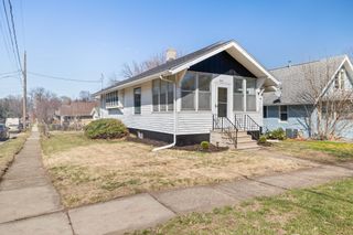 921 Madison Avenue, Des Moines, IA 50313