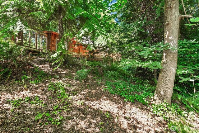 16524 35th Avenue NE, Lake Forest Park, WA 98155