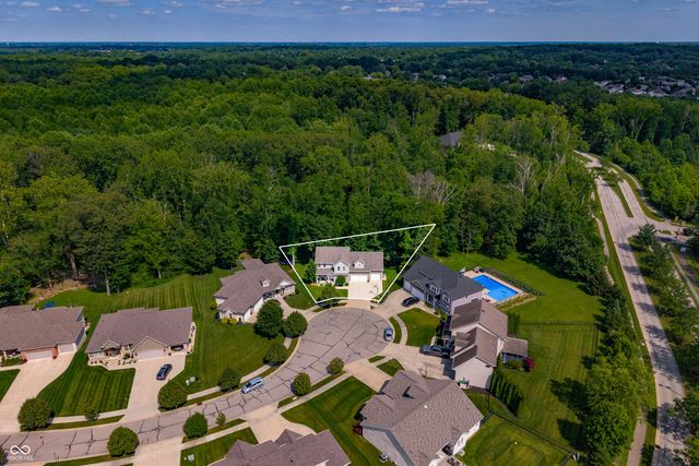 347 Westbrook Court, Columbus, IN 47201