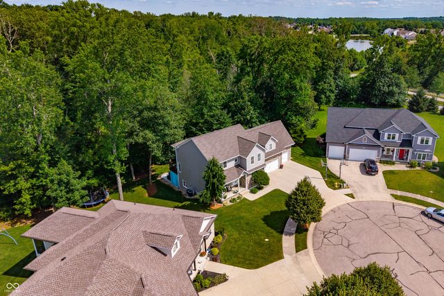 347 Westbrook Court, Columbus, IN 47201