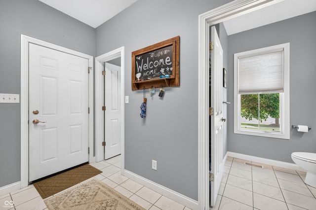 347 Westbrook Court, Columbus, IN 47201
