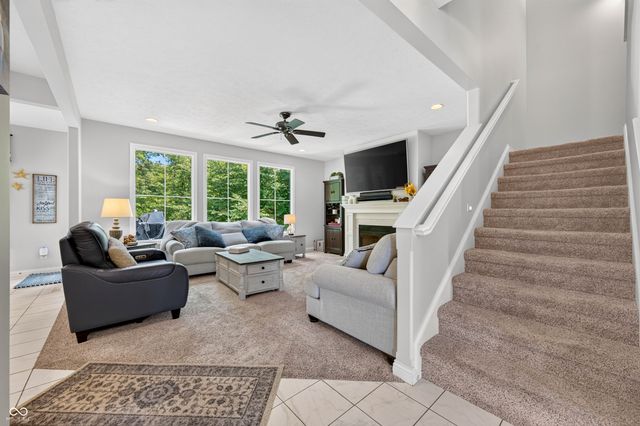 347 Westbrook Court, Columbus, IN 47201