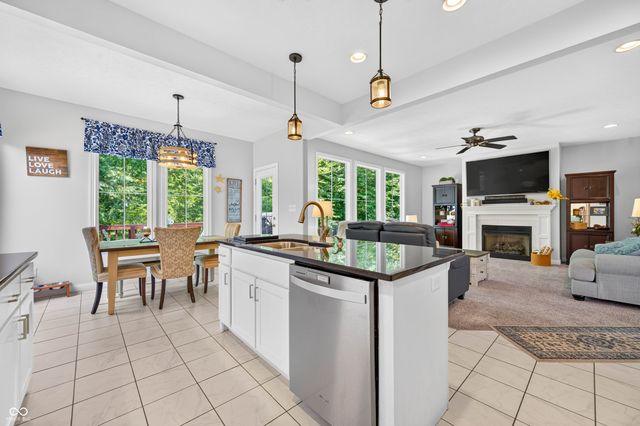 347 Westbrook Court, Columbus, IN 47201