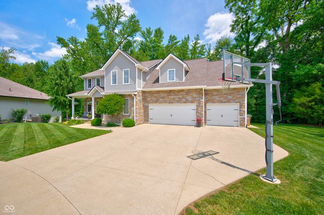 347 Westbrook Court, Columbus, IN 47201