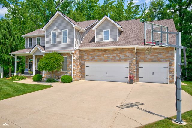 347 Westbrook Court, Columbus, IN 47201