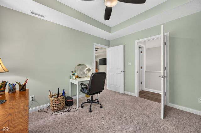 347 Westbrook Court, Columbus, IN 47201