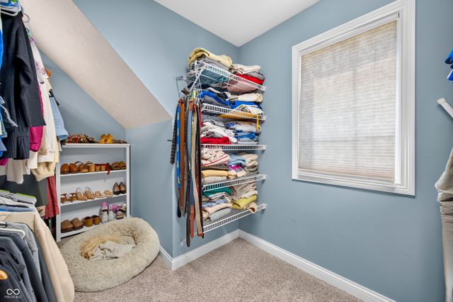 347 Westbrook Court, Columbus, IN 47201