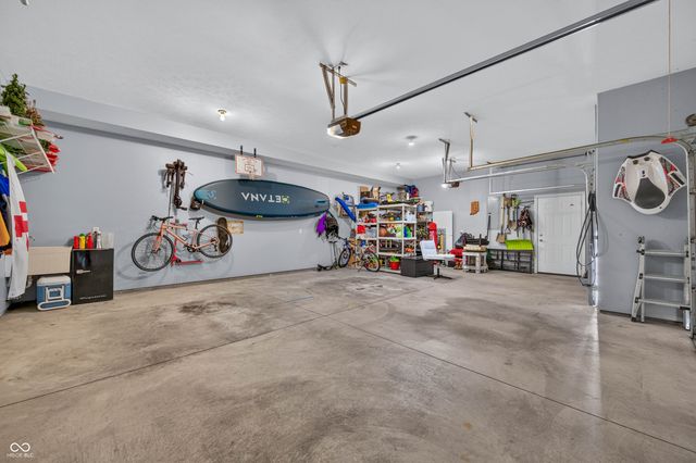 347 Westbrook Court, Columbus, IN 47201