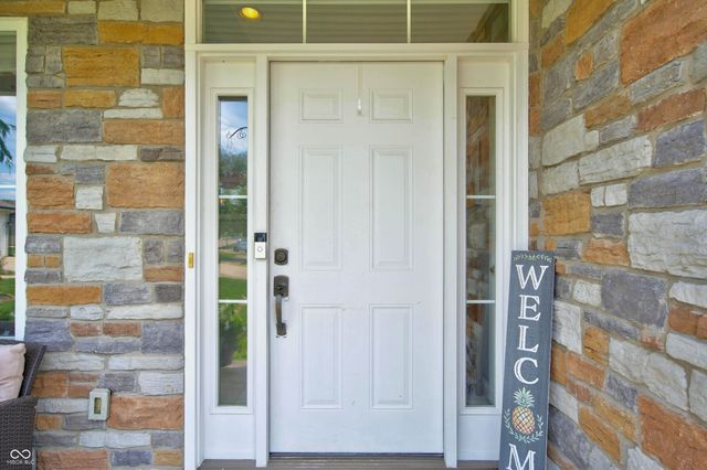 347 Westbrook Court, Columbus, IN 47201