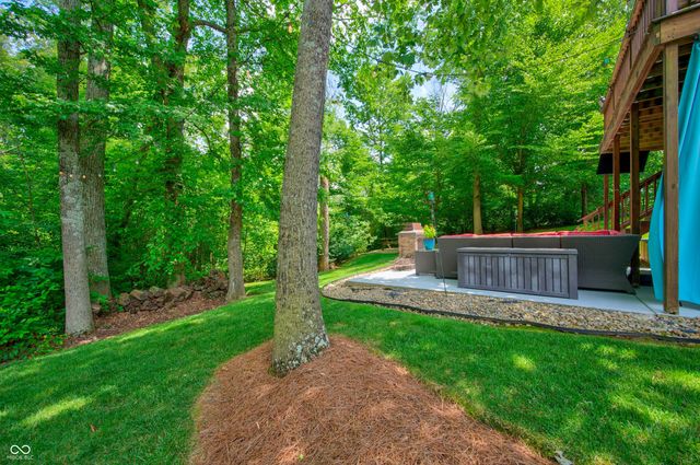 347 Westbrook Court, Columbus, IN 47201