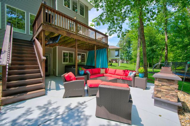 347 Westbrook Court, Columbus, IN 47201