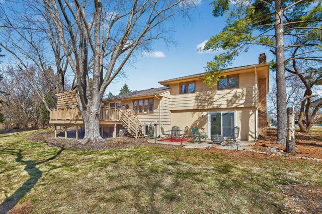 12806 Country View Lane, Burnsville, MN 55337