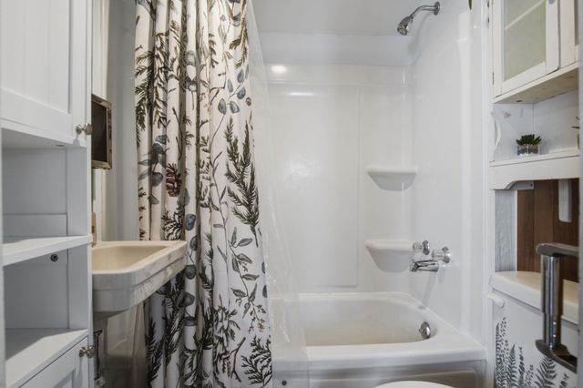 6109 N Cook St, Spokane, WA 99208