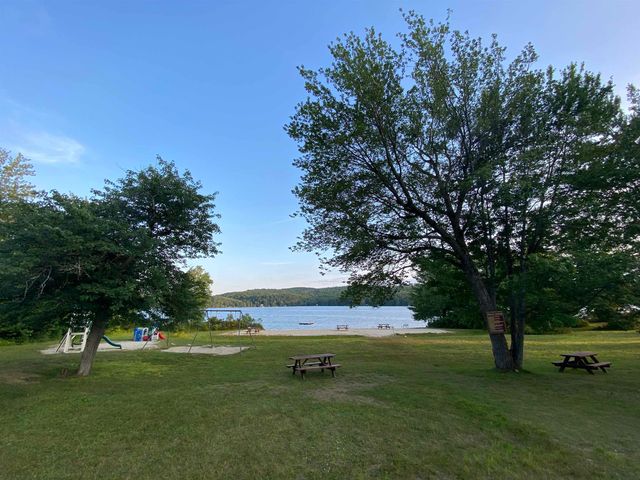306 Coolidge Drive, Washington, NH 03280