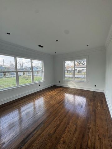 1208 Caplin Street, Houston, TX 77022