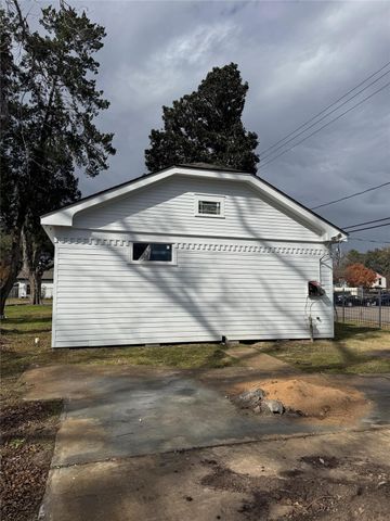 1208 Caplin Street, Houston, TX 77022