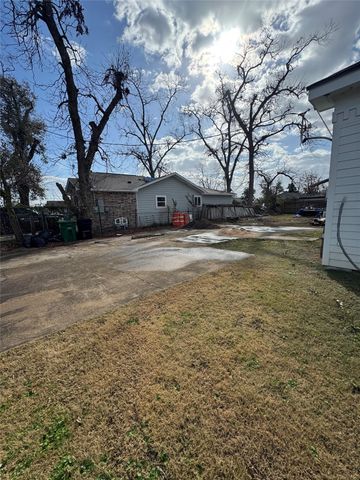 1208 Caplin Street, Houston, TX 77022