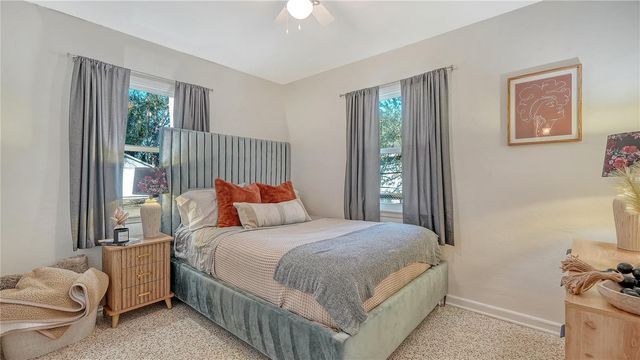 209 BRIGGS COURT, Sarasota, FL 34237