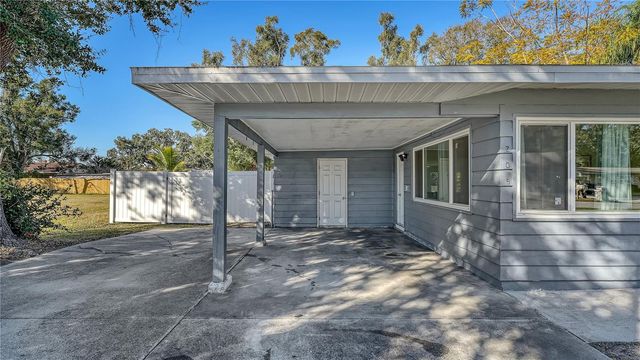 209 BRIGGS COURT, Sarasota, FL 34237