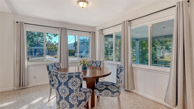 209 BRIGGS COURT, Sarasota, FL 34237