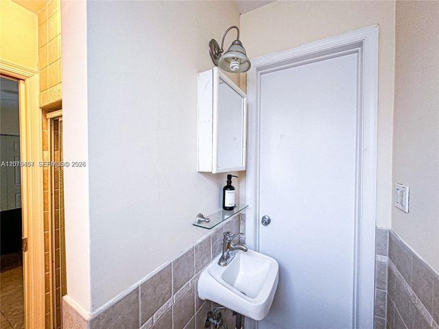 2820 NE 57th Street 0, Fort Lauderdale, FL 33308