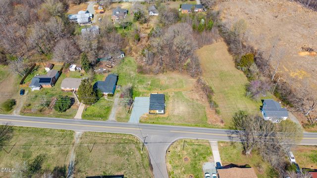 955 W Holt Street, Mebane, NC 27302