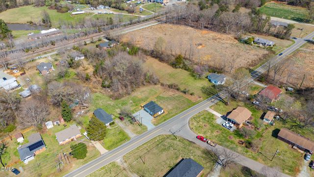 955 W Holt Street, Mebane, NC 27302