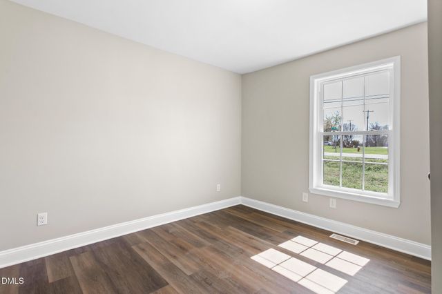 955 W Holt Street, Mebane, NC 27302