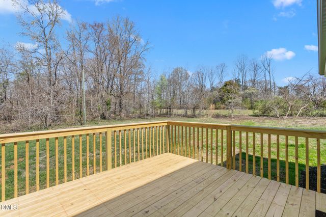 955 W Holt Street, Mebane, NC 27302