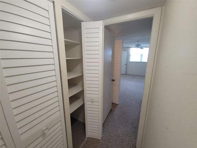 4890 BAY STREET NE 336, St Petersburg, FL 33703
